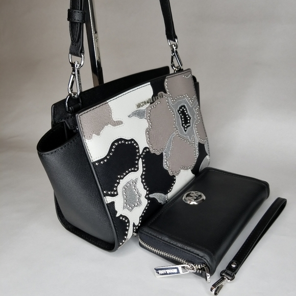 Michael Kors 2 SET PURSE BAG WRISTLET WALLET NWT - Picture 6 of 11